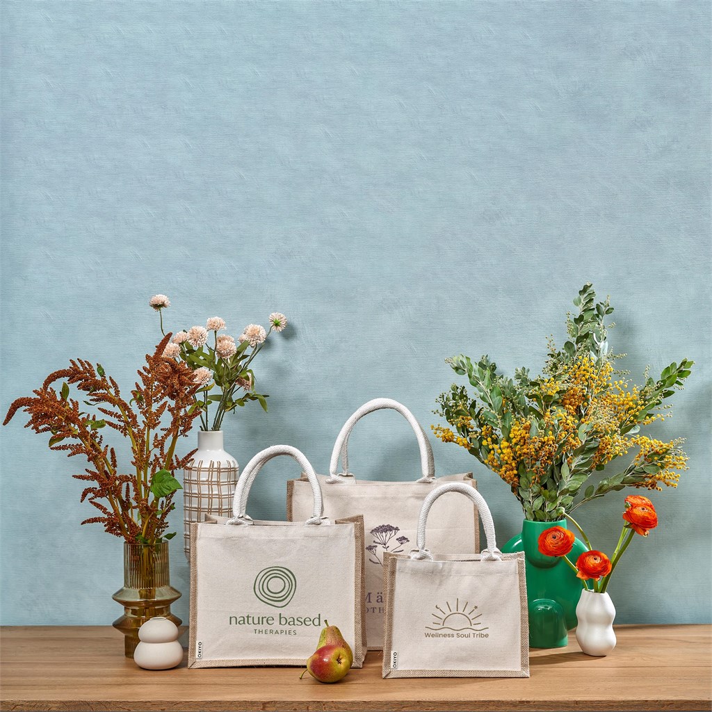 Okiyo Chinsai Mini Jute & Cotton Gift Bag - Image 11