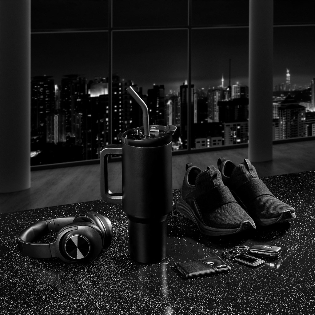 Alex Varga Maximus Stainless Steel Vacuum Mug – 1.2 Litre - Image 4