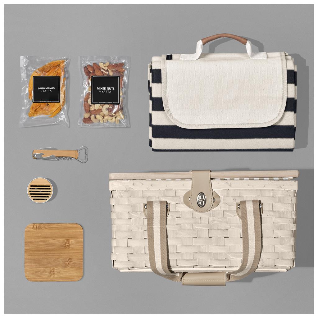 Yatta Golden Glances Hamper - Image 3