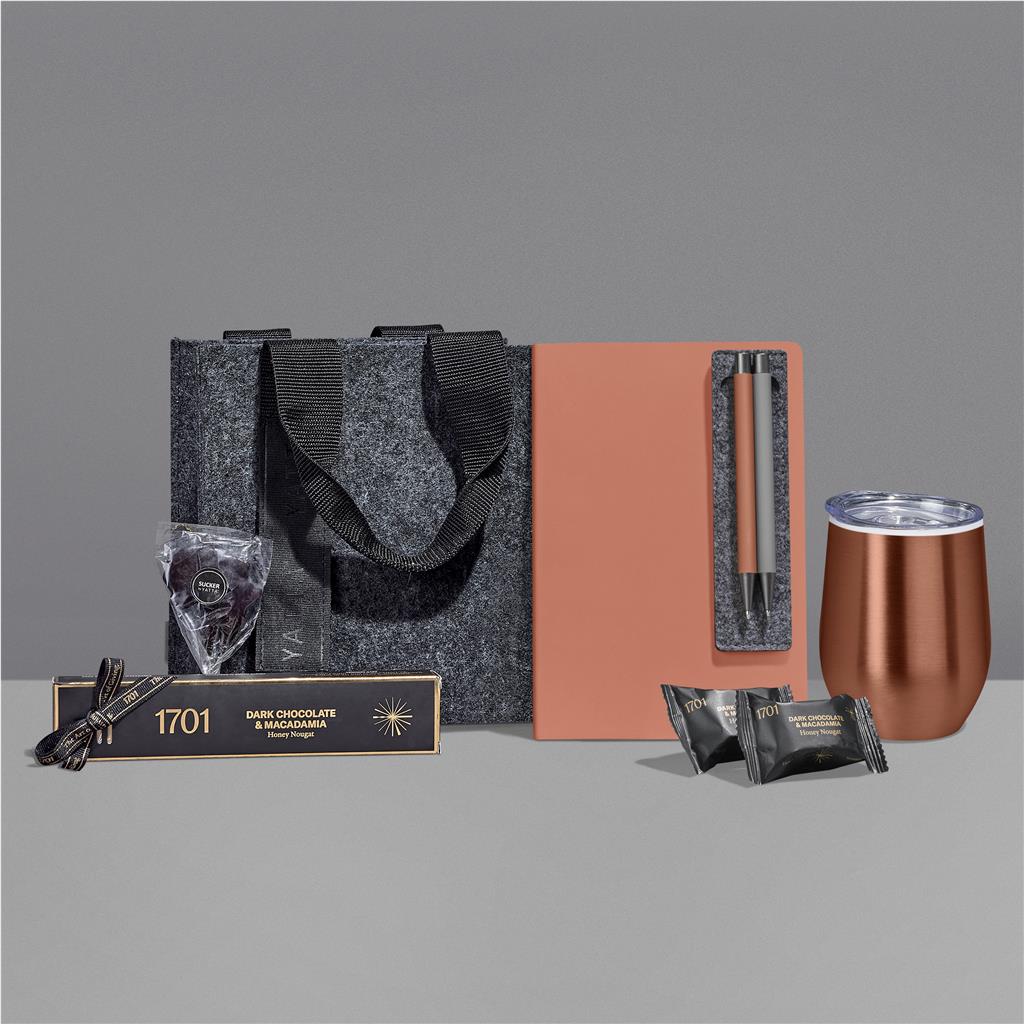 Yatta Vogue Vibes Hamper - Image 4